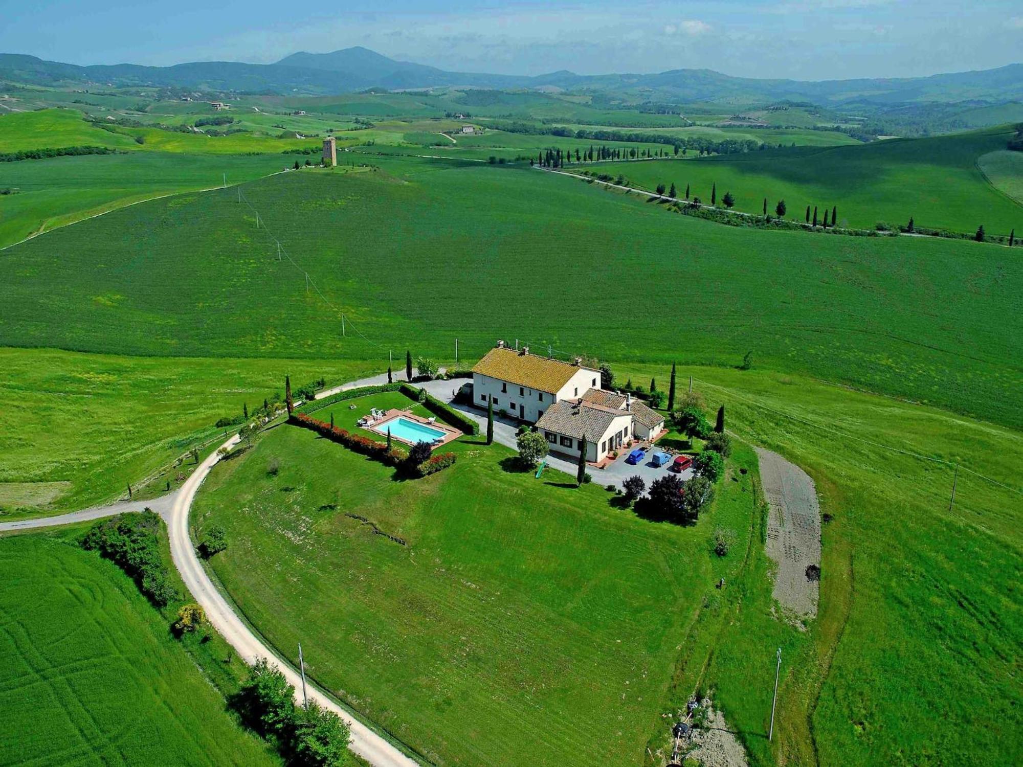 Modern Farmhouse In Pienza With Pool 外观 照片